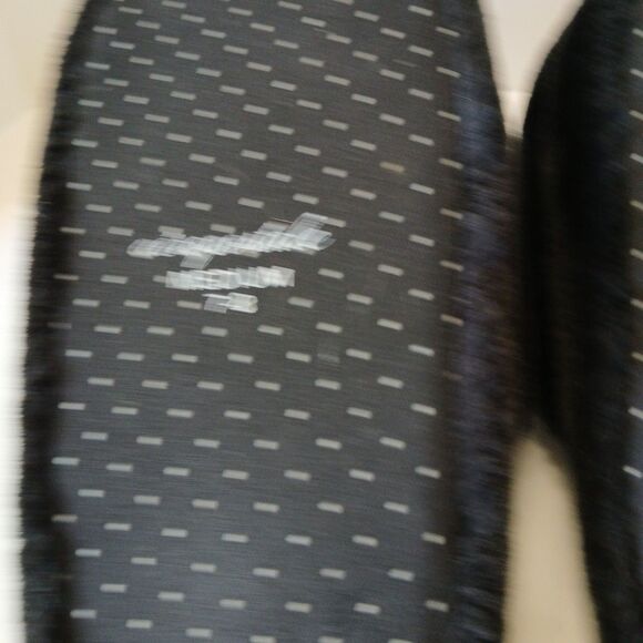 Areopostale Fuzzy Penguin Slippers Medium 7-8/Black, White,Orange/Slip-on CUTE - Picture 11 of 16